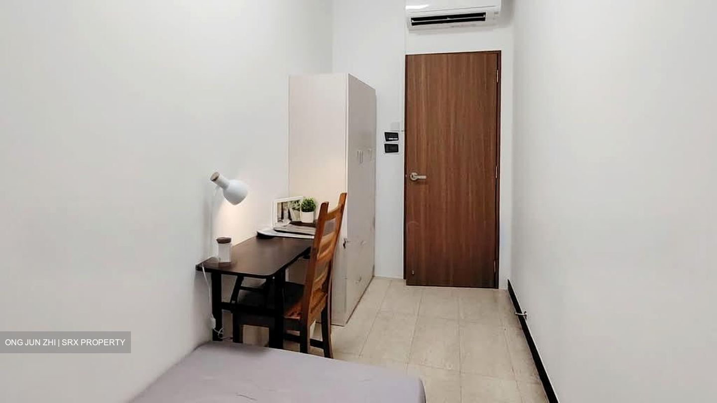 Hillington Green (D23), Condominium #575632621